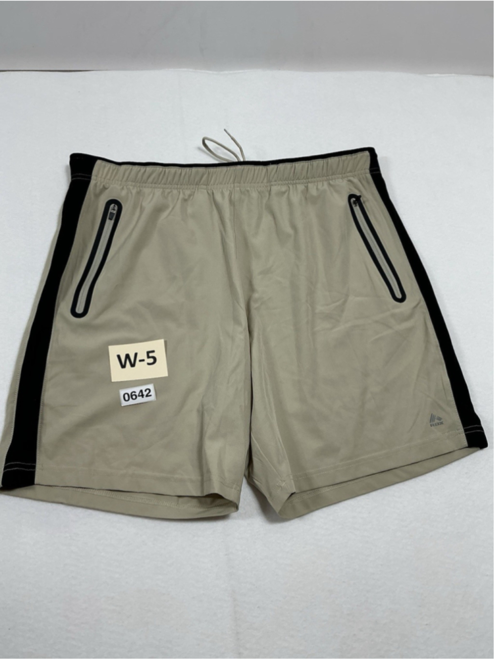 Men’s NWT RBX Performance Pullon Training Shorts XL Beige Black